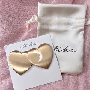 Ettika Flat Heart Statement Stud Earrings 18K GOLD PLATED
New